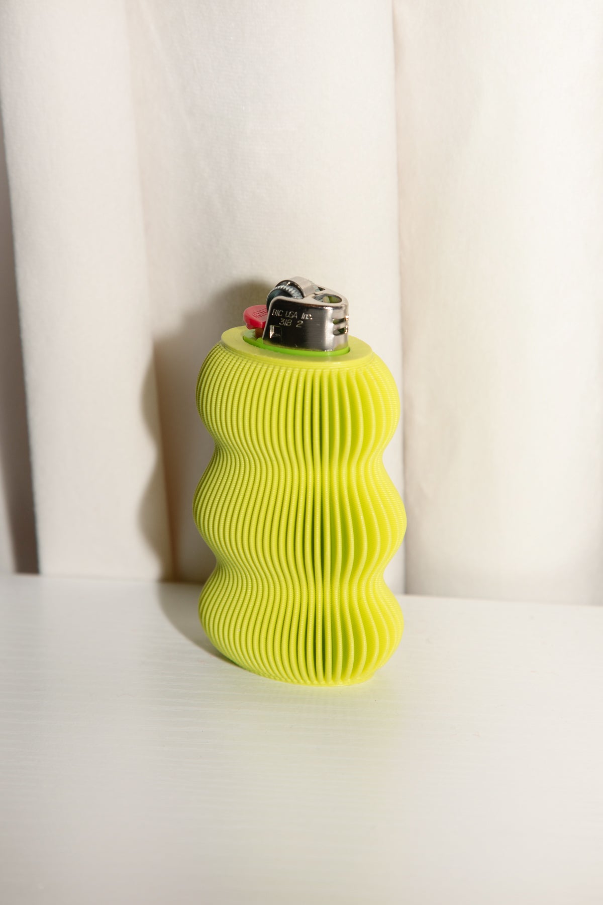 Color Wave Lighter Case