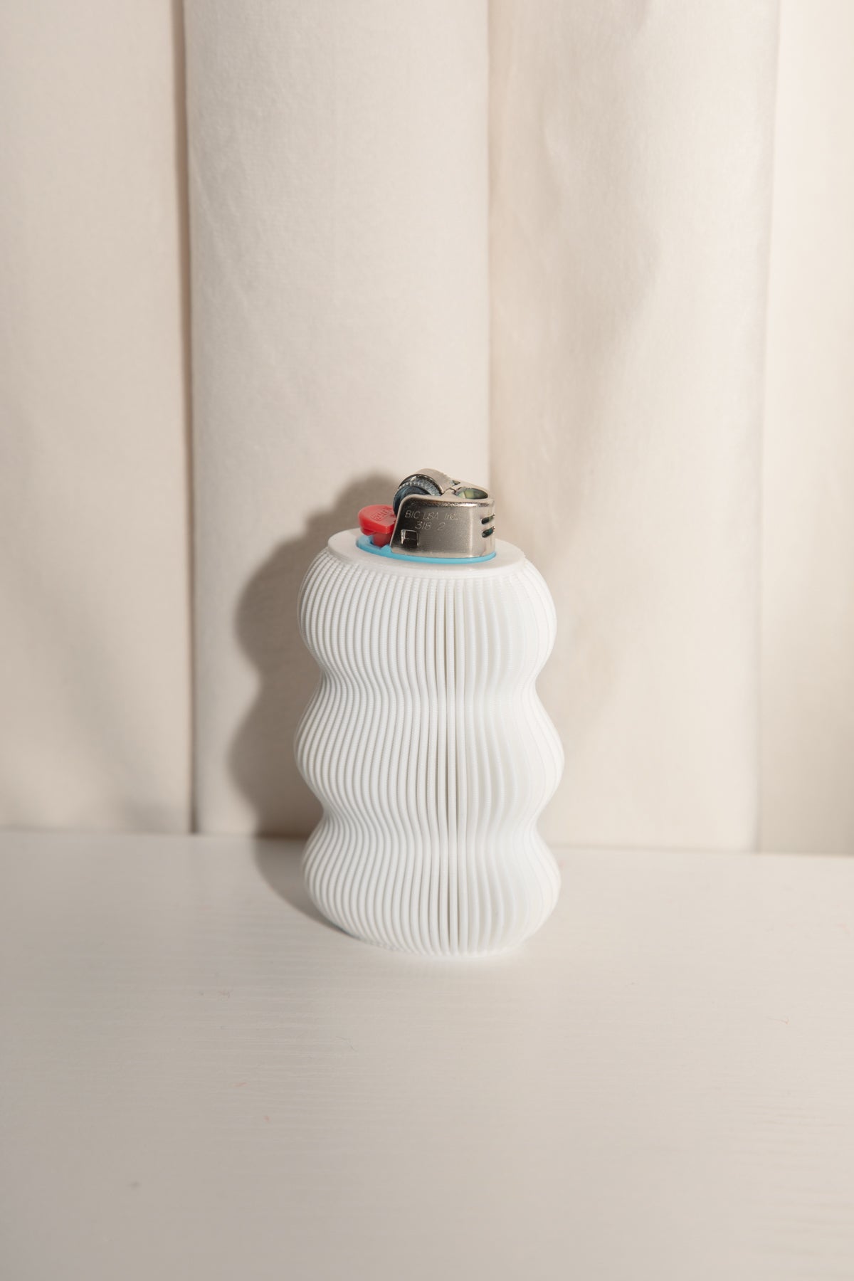 Color Wave Lighter Case