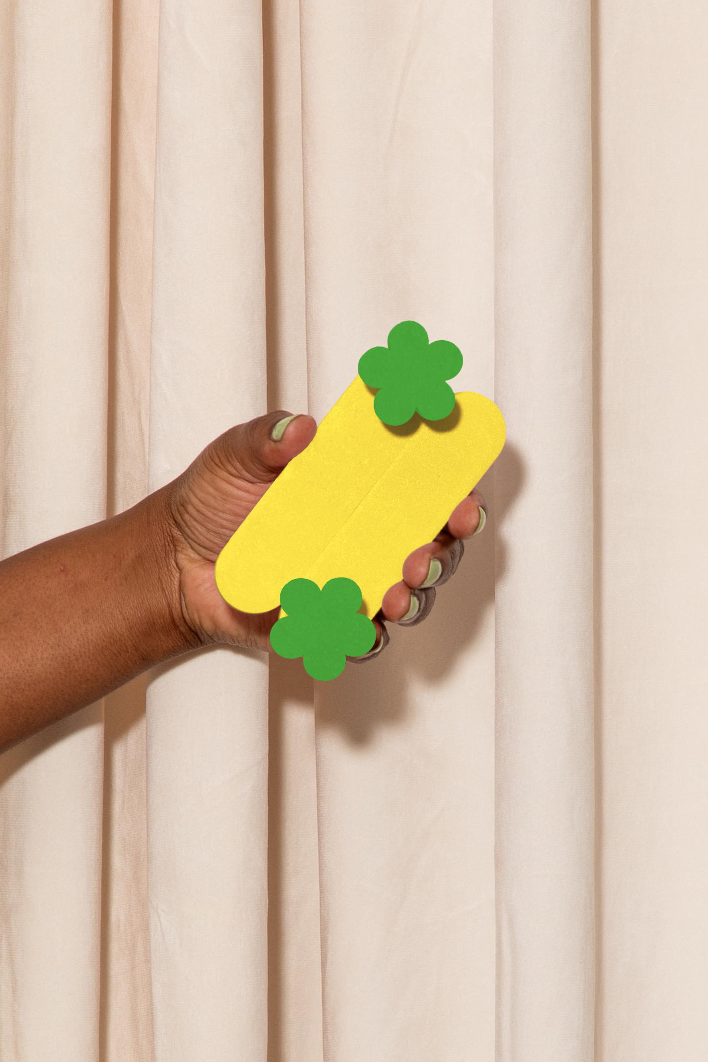 Daisy Hue Hook Mini - 2 Pack - Adhesive Hooks