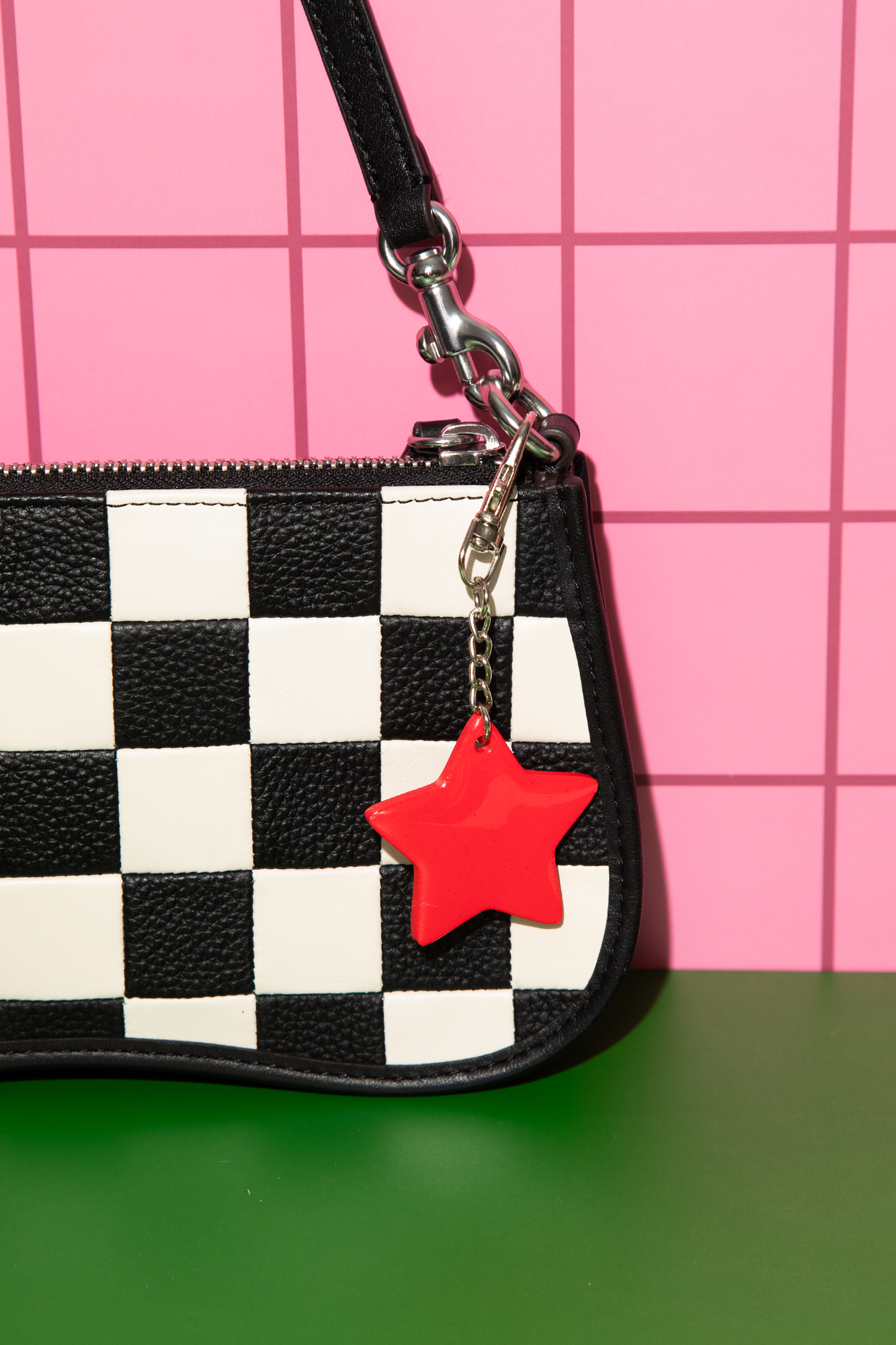 Star Tap Charm - NFC Keychain