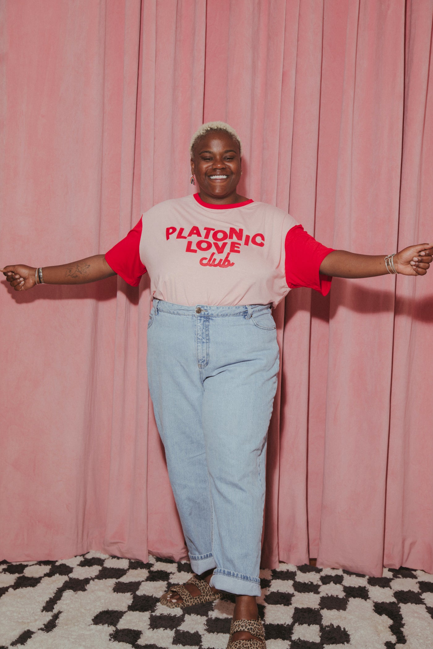 Platonic Love Tee