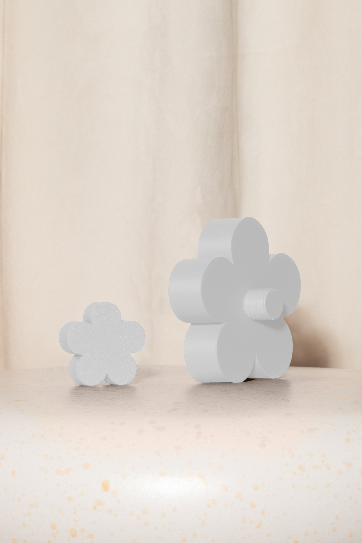 Daisy Hue Hook Hardware