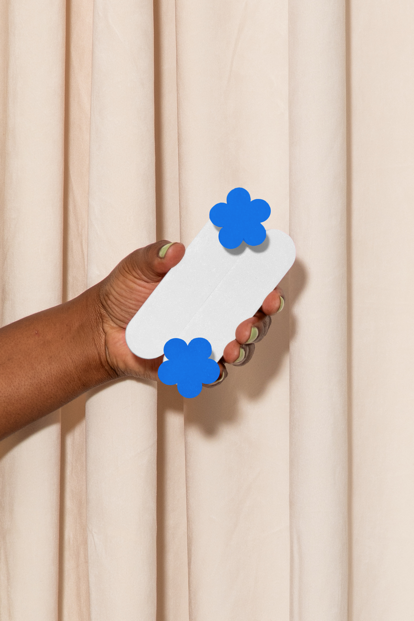 Daisy Hue Hook Mini - 2 Pack - Adhesive Hooks