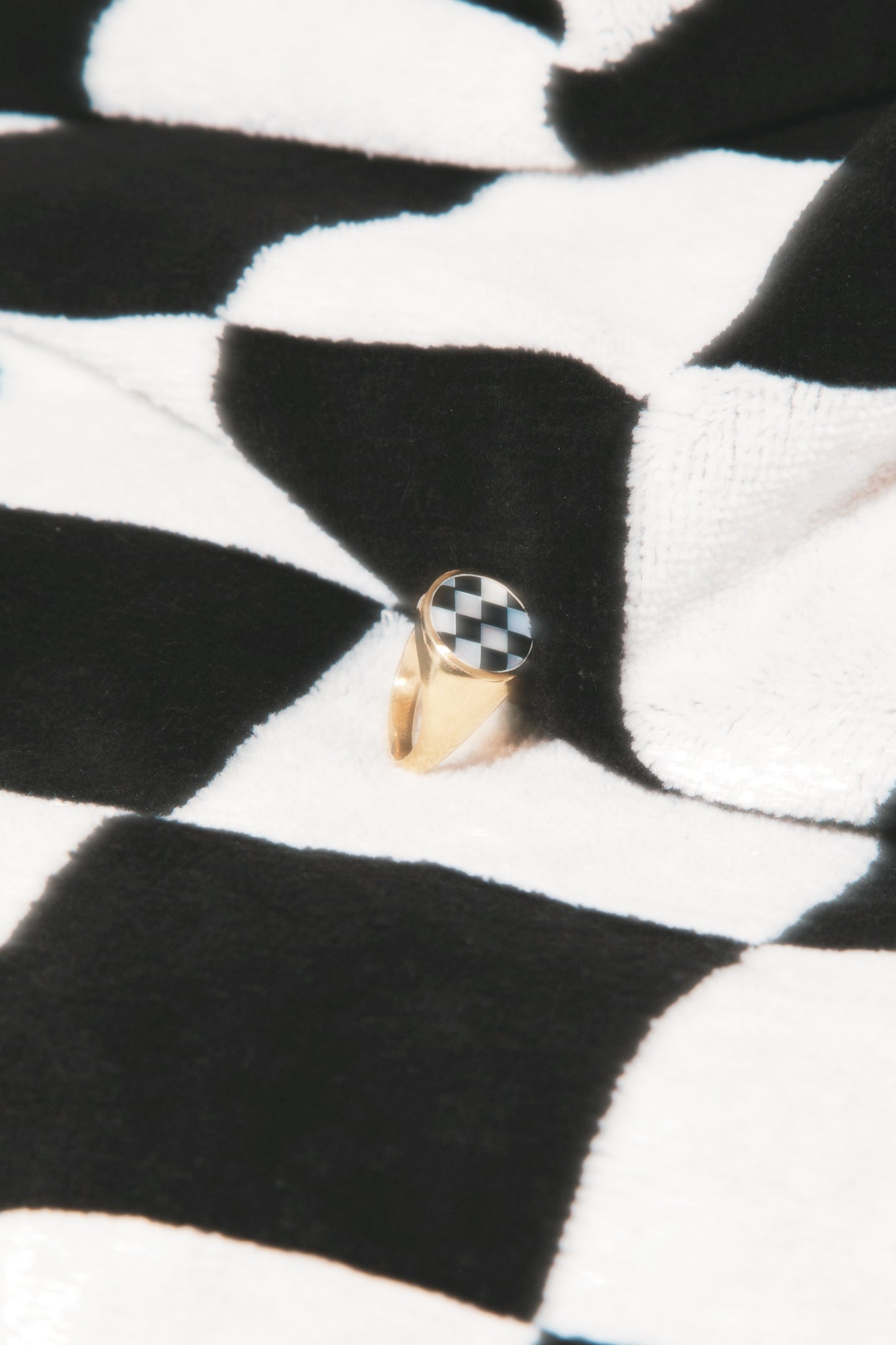JOYTOAST x TAKE SHAPE STUDIO Checkerboard Stone Signet Ring